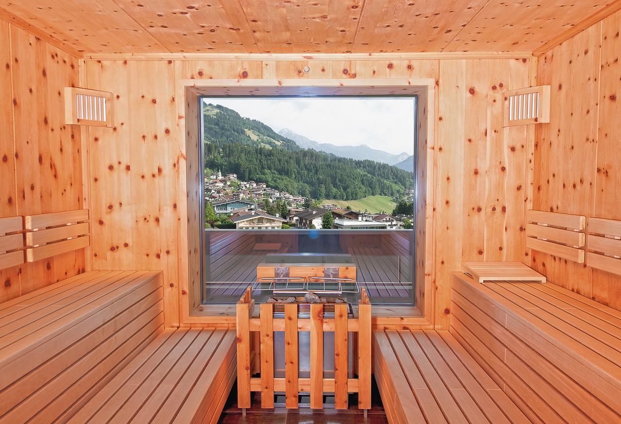 Alpina Zillertal . Family Lifestyle Kinderhotel Fügen Dış mekan fotoğraf